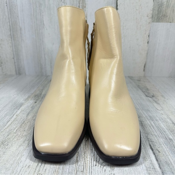 Sam Edelman Women's Thatcher Beige Leather Square Toe Ankle Boots #1076 - Picture 5 of 10